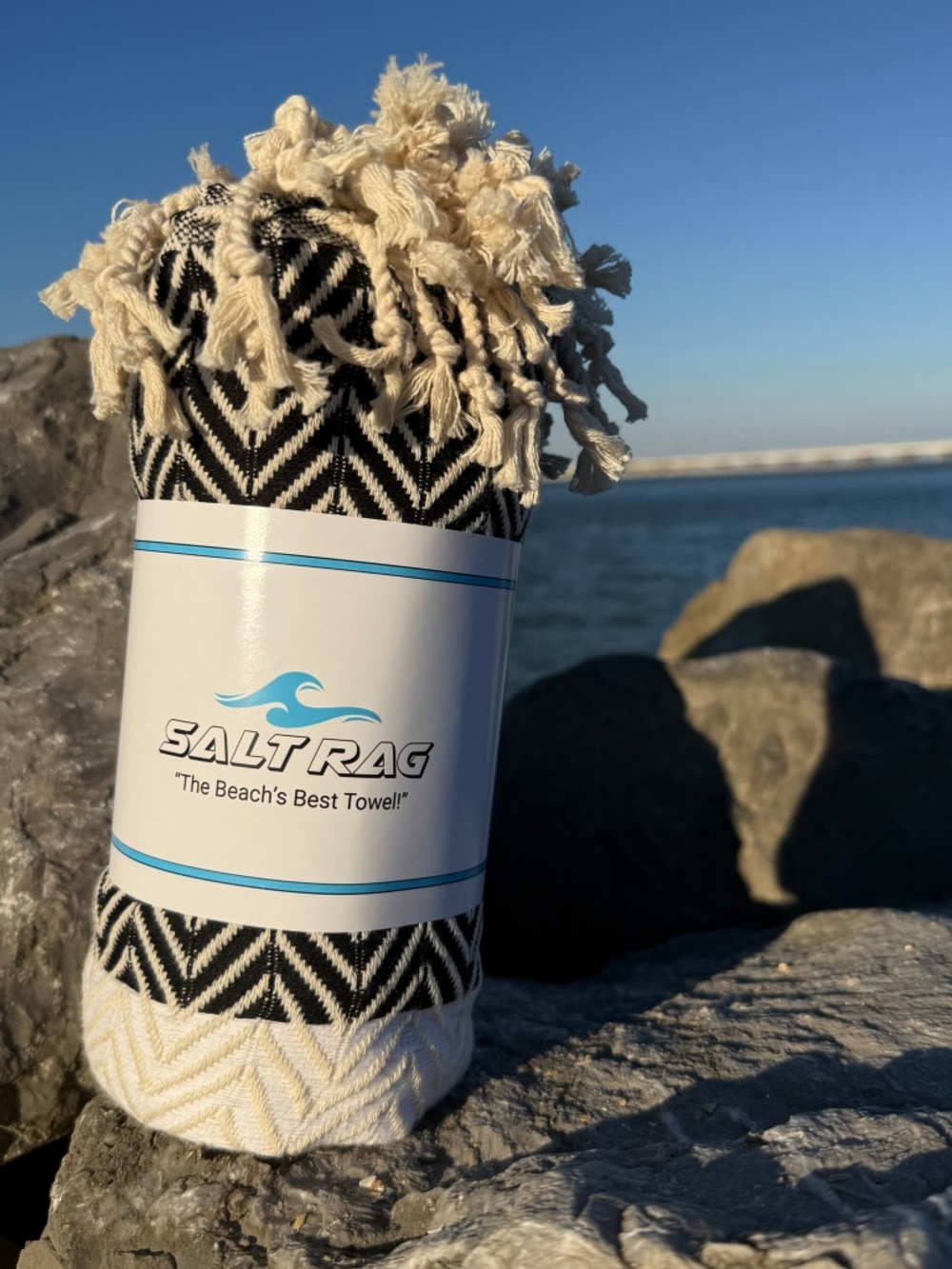 Royal Rag Black — Salt Rag™ Sand-Resistant Turkish Beach Towel - Picture 2 of 2